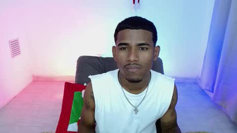 Snapshot of josua_smith chatting on November 27, 2025, 1:29 am Josua online show from November 27, 2025, 1:29 am