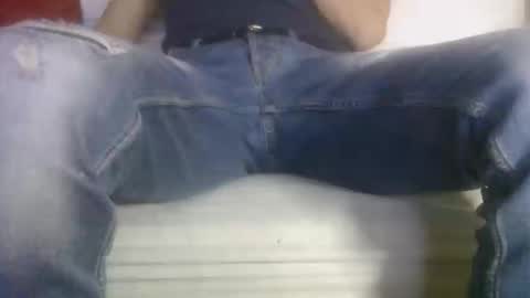 jovenduro84 online show from April 10, 2026, 5:34 am