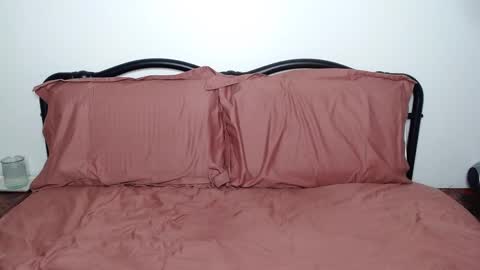 Snapshot of jowiththehair chatting on January 29, 2025, 5:09 am Jo Dayne online show from January 29, 2025, 5:09 am