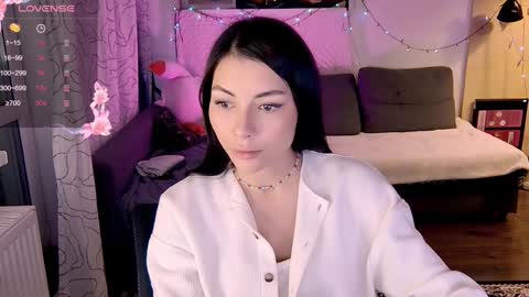 joy_keys online show from February 8, 2025, 5:18 pm