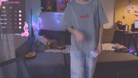 joy_keys online show from March 7, 2025, 11:38 pm