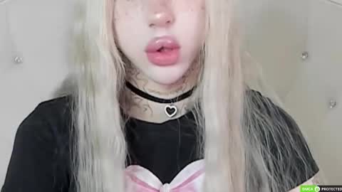 Joy Barker online show from November 15, 2025, 8:33 am