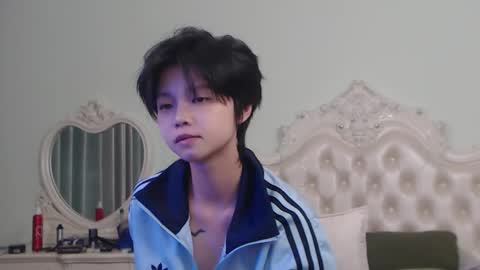 joycekay online show from November 17, 2025, 3:51 pm