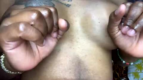 Butterflyass online show from October 13, 2025, 3:06 am