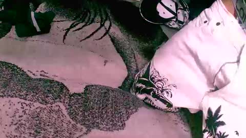 Snapshot of jperezoficcial chatting on October 7, 2025, 6:10 am J Prez Official online show from October 7, 2025, 6:10 am