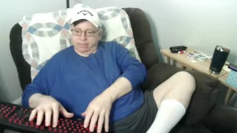 Snapshot of jpmel99 chatting on May 19, 2026, 10:05 pm jpmel99 online show from May 19, 2026, 10:05 pm
