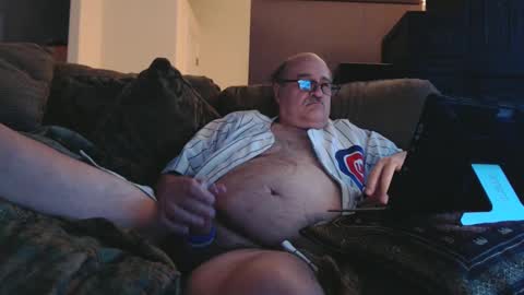 jr8in online show from March 6, 2025, 2:09 am