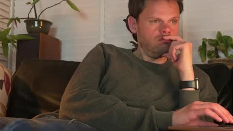 JoyBoy online show from March 29, 2026, 9:15 pm