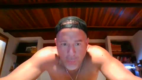 Snapshot of jroge21 chatting on January 20, 2025, 1:39 am jroge21 online show from January 20, 2025, 1:39 am