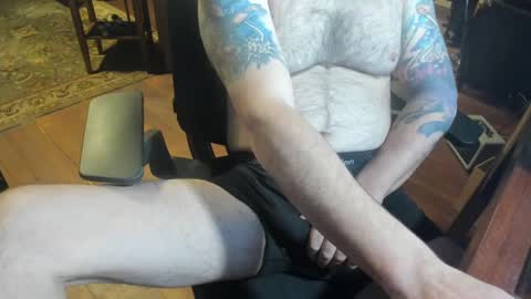 Snapshot of jsimon04 chatting on February 2, 2025, 2:56 pm jsimon04 online show from February 2, 2025, 2:56 pm