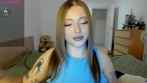 Julia and Julia online show from January 17, 2025, 2:28 pm