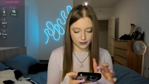 Julia and Julia online show from November 13, 2025, 1:10 pm