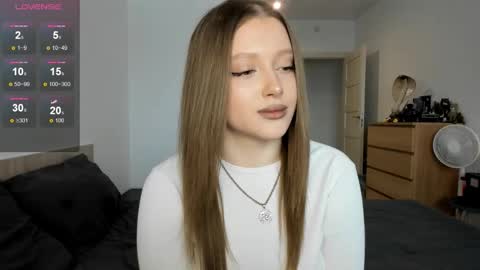 Snapshot of ju_lii chatting on February 17, 2026, 1:18 pm Julia and Julia online show from February 17, 2026, 1:18 pm