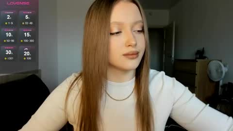 Julia and Julia online show from April 17, 2026, 9:01 am