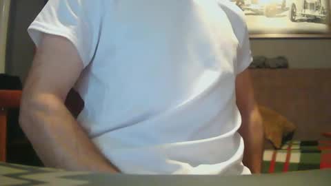 juamor3 online show from February 9, 2025, 5:33 pm