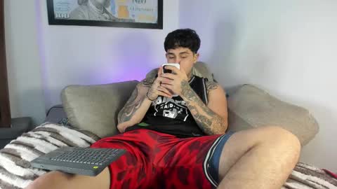 Snapshot of juan_alvarez18 chatting on September 19, 2025, 3:41 am juan_alvarez18 online show from September 19, 2025, 3:41 am