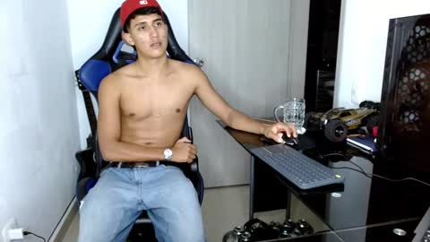 JuanDa online show from March 12, 2025, 7:57 am