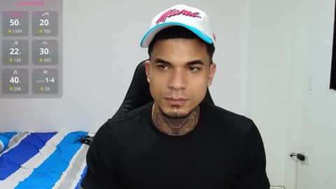 juan_gomez_1 online show from March 2, 2026, 12:35 am