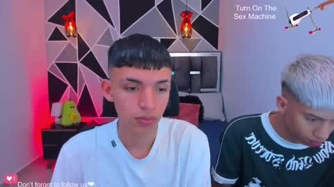 JuanSteven online show from March 29, 2026, 11:21 am