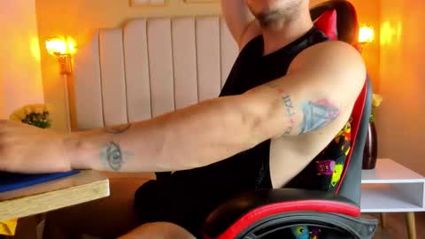 JUAN online show from November 29, 2025, 1:14 pm