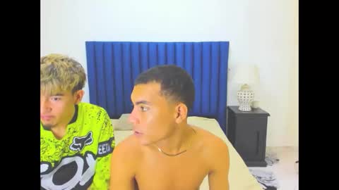 juan_saul1 online show from May 16, 2026, 8:18 pm