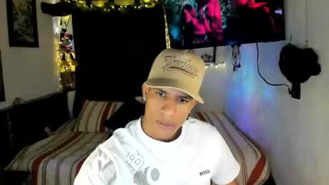 Snapshot of juanbigcock21cm chatting on August 4, 2026, 2:52 pm juan jose online show from August 4, 2026, 2:52 pm