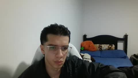 Snapshot of juanboytw chatting on February 11, 2025, 11:01 pm juanboytw online show from February 11, 2025, 11:01 pm