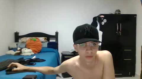 Snapshot of juanboytw chatting on February 12, 2025, 9:11 pm juanboytw online show from February 12, 2025, 9:11 pm