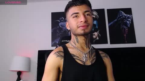 Snapshot of juancamilo66_ chatting on February 10, 2025, 5:30 pm juancamilo66_ online show from February 10, 2025, 5:30 pm