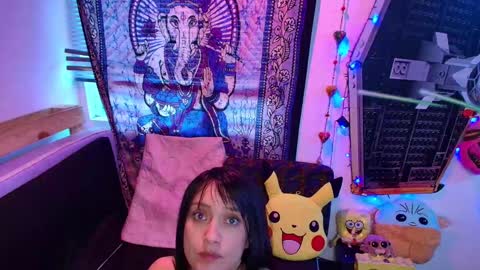 Juanita online show from January 17, 2025, 11:07 pm