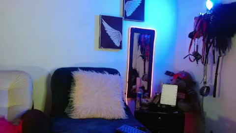 Snapshot of juanitared chatting on December 15, 2024, 5:02 am Juanita online show from December 15, 2024, 5:02 am