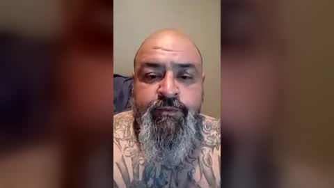 juanjo1002522 online show from June 18, 2026, 1:28 am