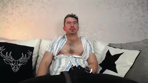 Juan k online show from November 10, 2025, 3:00 pm