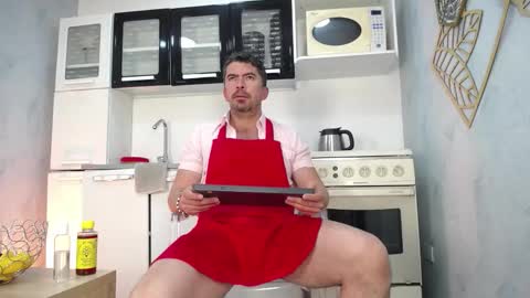 Juan k online show from November 14, 2025, 1:43 pm