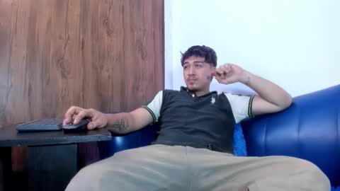 Snapshot of juanmechanic chatting on January 17, 2026, 12:32 pm JUAN online show from January 17, 2026, 12:32 pm