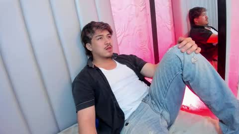 JUAN  online show from March 15, 2026, 5:24 am