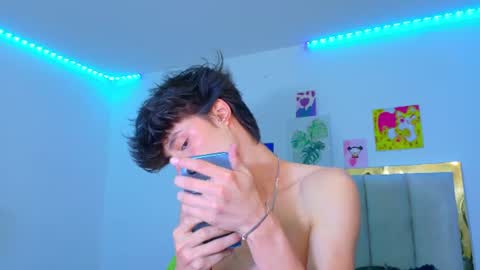 Snapshot of juanmres chatting on July 7, 2026, 8:24 pm juanmres online show from July 7, 2026, 8:24 pm