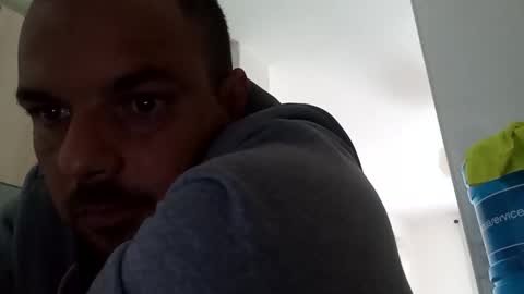 juanyyolanda1308 online show from April 6, 2026, 11:44 am