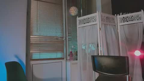 Snapshot of juby_yubi chatting on September 21, 2025, 2:51 pm Arina online show from September 21, 2025, 2:51 pm