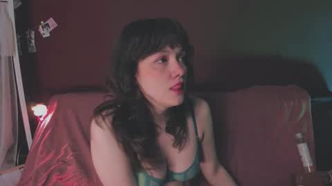 Snapshot of juby_yubi chatting on November 2, 2025, 1:35 pm Arina online show from November 2, 2025, 1:35 pm