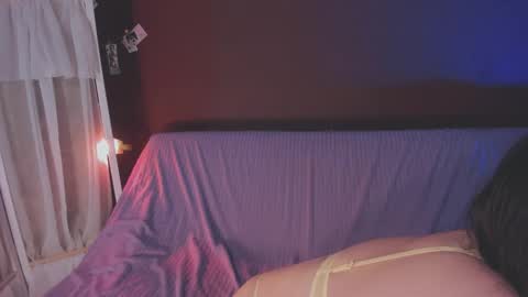 Snapshot of juby_yubi chatting on November 21, 2025, 12:04 pm Arina online show from November 21, 2025, 12:04 pm