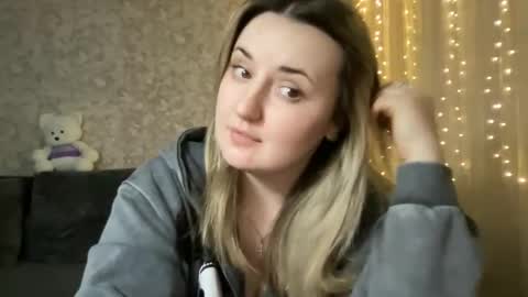 Snapshot of judevalenti chatting on February 11, 2026, 4:23 pm JudeValenti online show from February 11, 2026, 4:23 pm