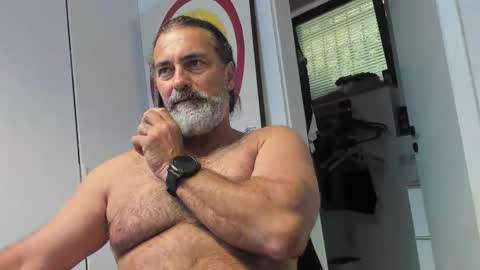 Snapshot of juergenkru chatting on September 22, 2025, 12:07 pm Giovanni50pro online show from September 22, 2025, 12:07 pm