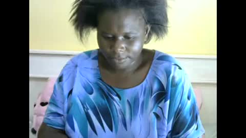 Snapshot of juicy576808 chatting on December 4, 2024, 7:34 pm zainabu online show from December 4, 2024, 7:34 pm