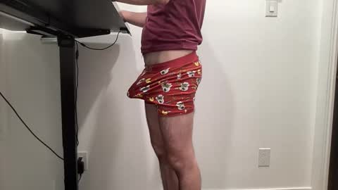 Snapshot of juicy_boy21 chatting on December 18, 2025, 11:00 pm juicy boy21 online show from December 18, 2025, 11:00 pm