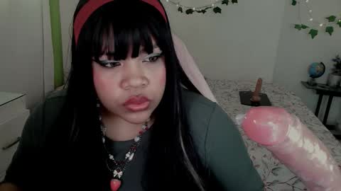 Snapshot of juicy_elenxx chatting on January 18, 2026, 6:23 pm EleN online show from January 18, 2026, 6:23 pm