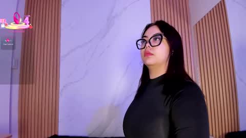 Juicy online show from September 13, 2025, 11:10 am