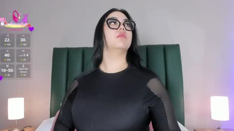 Juicy online show from June 1, 2026, 11:23 am