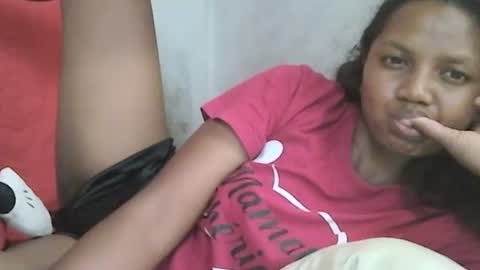 Snapshot of juicy_pretty chatting on December 2, 2024, 11:45 am stellah online show from December 2, 2024, 11:45 am