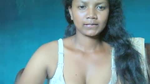 Snapshot of juicy_pretty chatting on January 8, 2025, 8:06 am stellah online show from January 8, 2025, 8:06 am